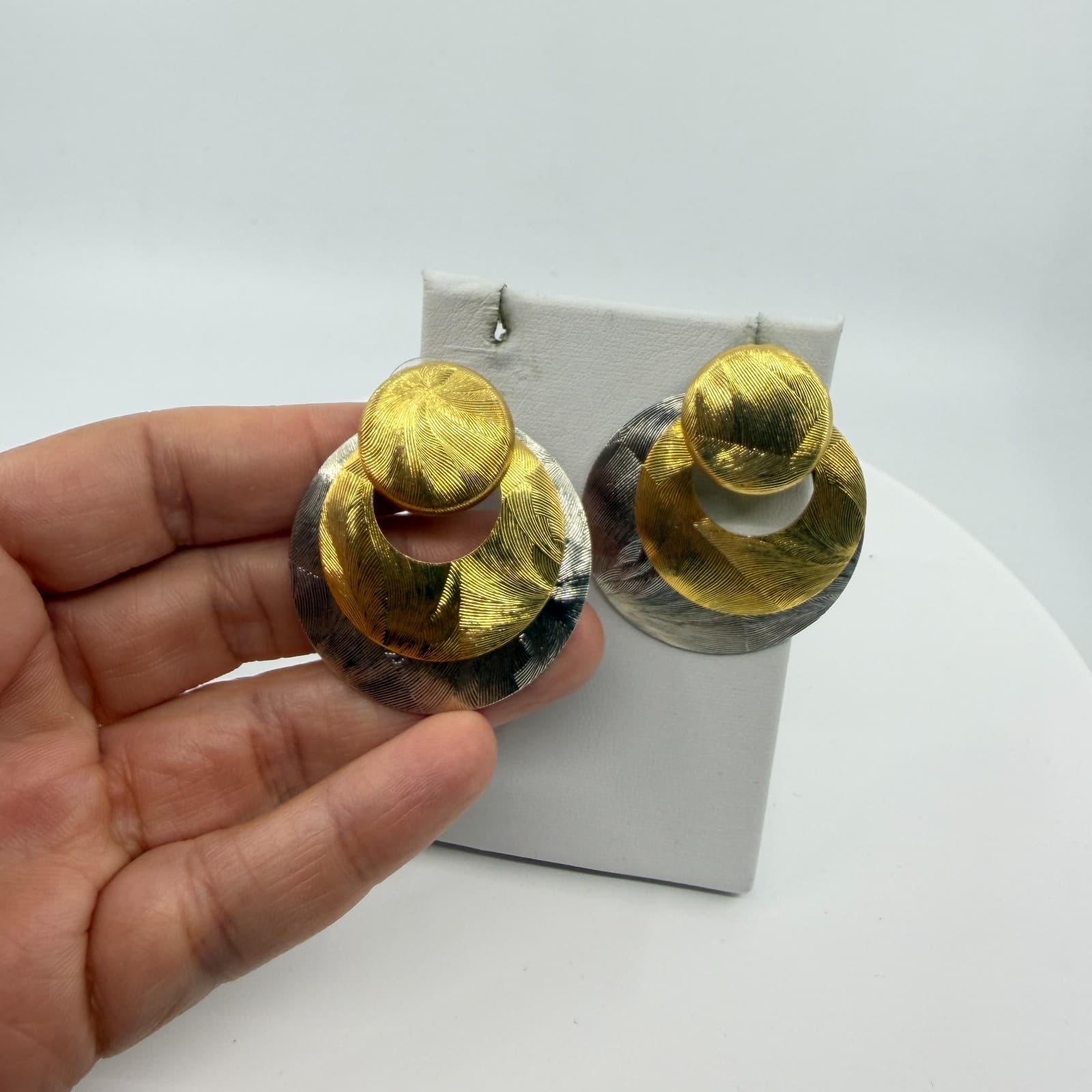 Mixed Metal Two-Tone Textured Statement Stud Earrings Modern Geometric Jewelry - Thumbnail 8