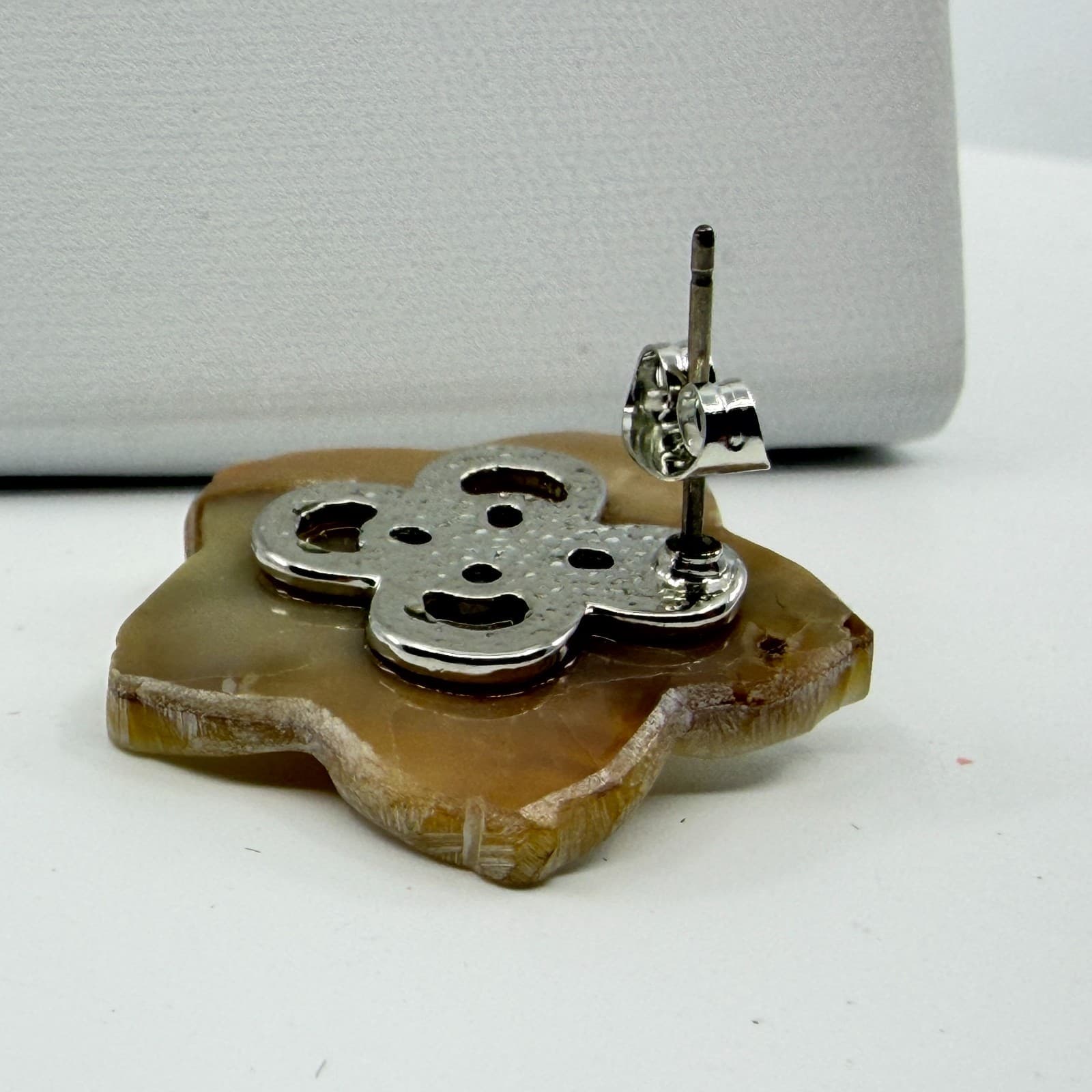 Carved Mother of Pearl Flower Stud Earring with Faux Pearl Center Boho Chic Gift - Thumbnail 7