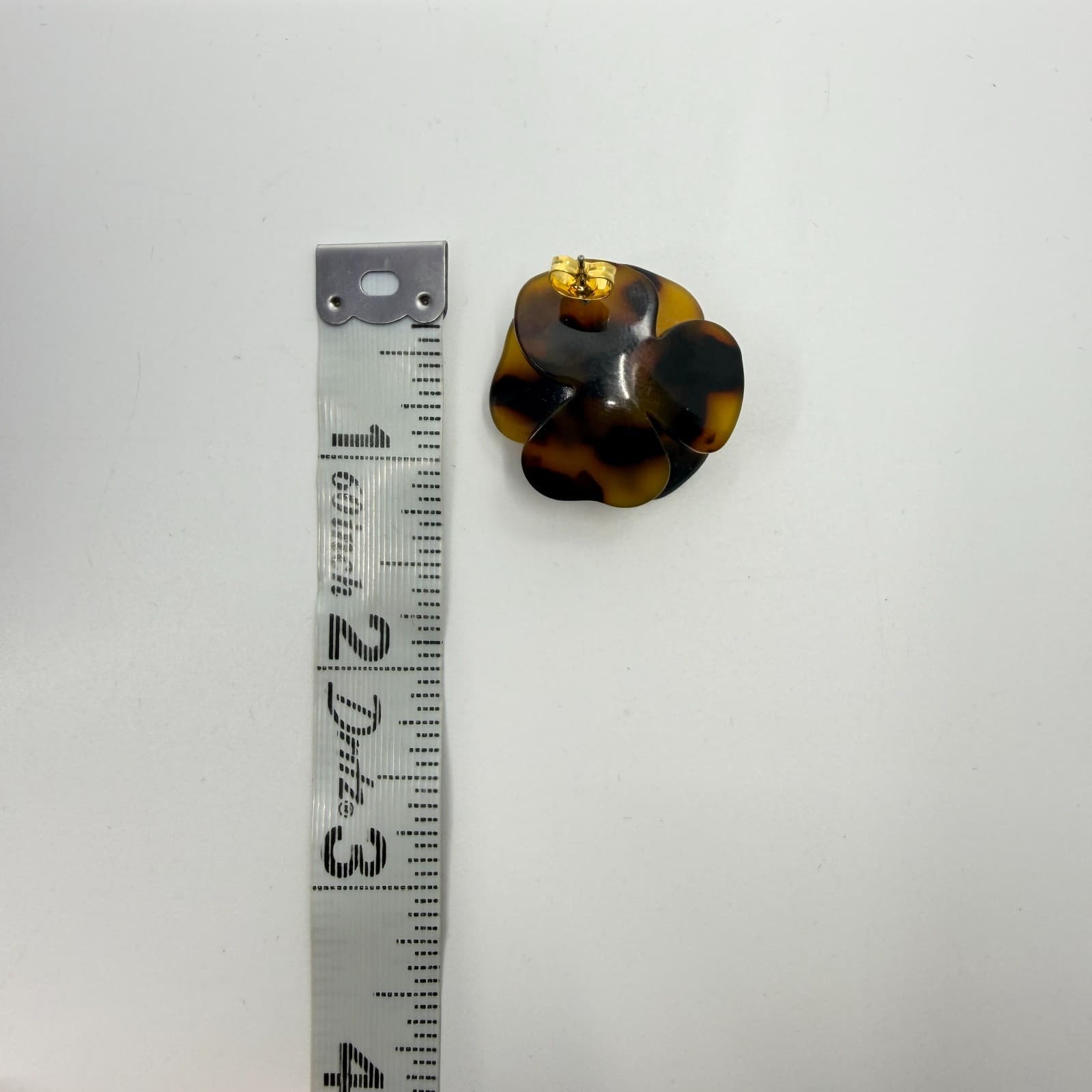 Tortoiseshell Flower Stud Earrings Gold Tone Petal Statement Boutique Chic Gift - Thumbnail 11