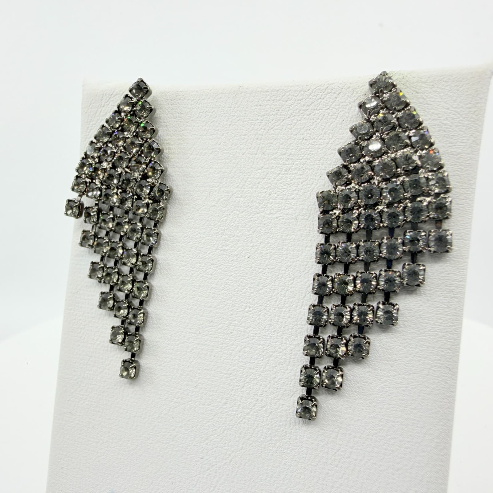 Y2K Glitzy Cascading Crystal Dangle Earrings Silver Tone Statement Glamour Gift - Thumbnail 5