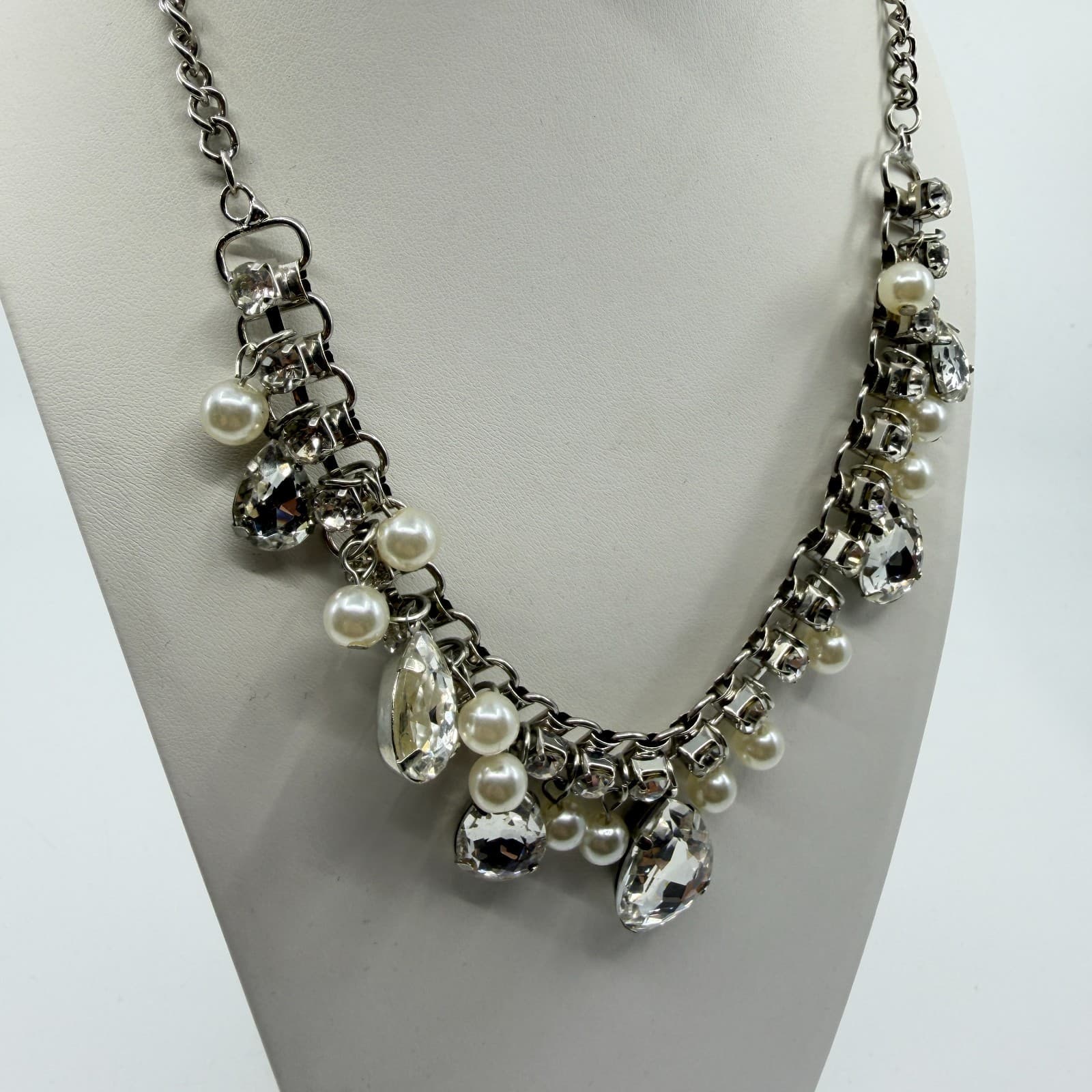 Glamorous Statement Necklace Clear Crystal Teardrop Faux Pearl Silver Tone Party - Thumbnail 3