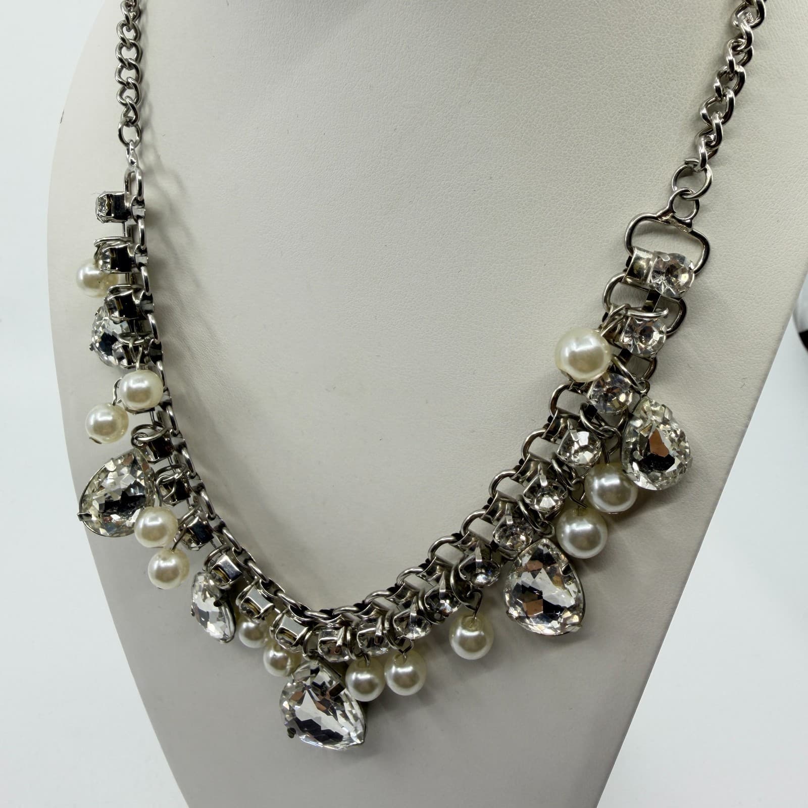 Glamorous Statement Necklace Clear Crystal Teardrop Faux Pearl Silver Tone Party - Thumbnail 7