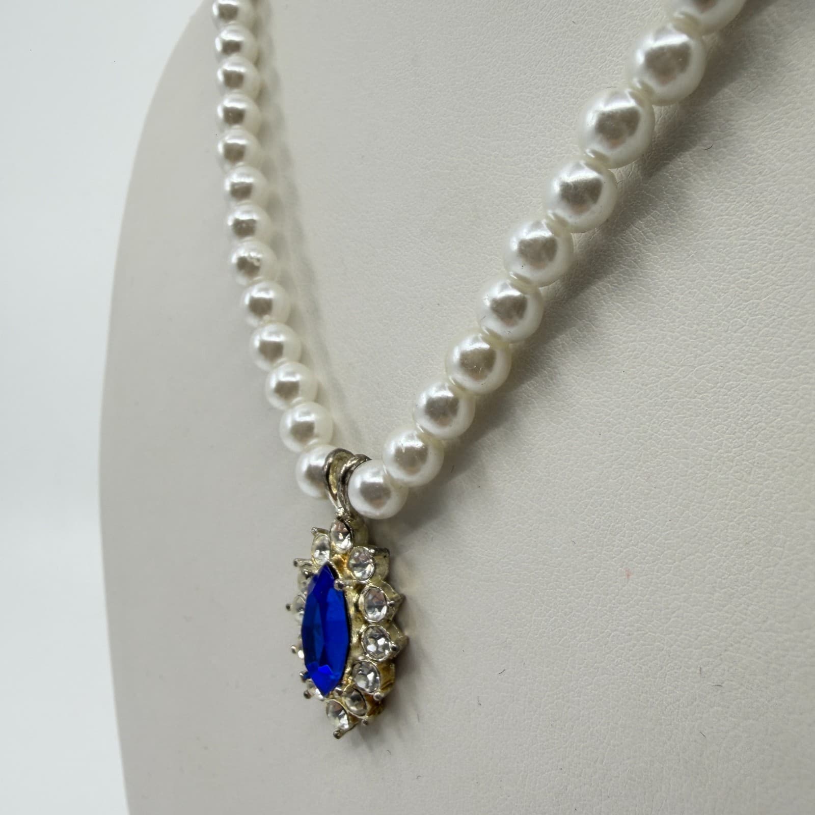 Faux Pearl Necklace Royal Blue Marquise Rhinestone Pendant Statement Jewelry - Thumbnail 6