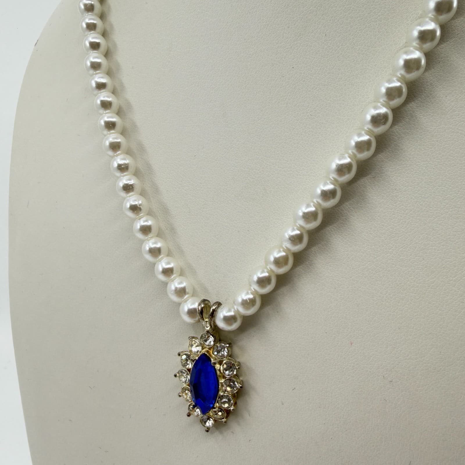Faux Pearl Necklace Royal Blue Marquise Rhinestone Pendant Statement Jewelry - Thumbnail 7