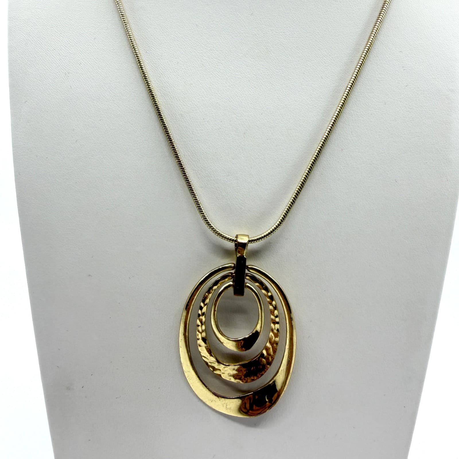 Gold Tone Hammered Oval Pendant Necklace Statement Layered Look Modern Jewelry - Thumbnail 2