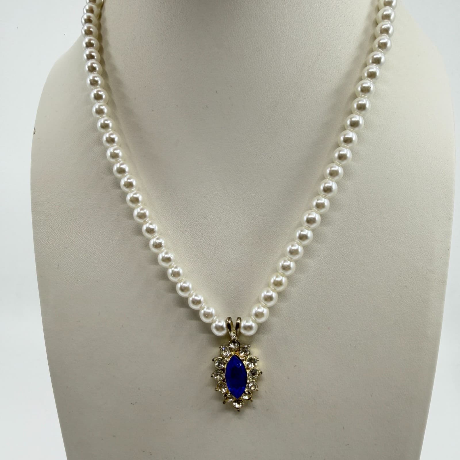 Faux Pearl Necklace Royal Blue Marquise Rhinestone Pendant Statement Jewelry - Thumbnail 4