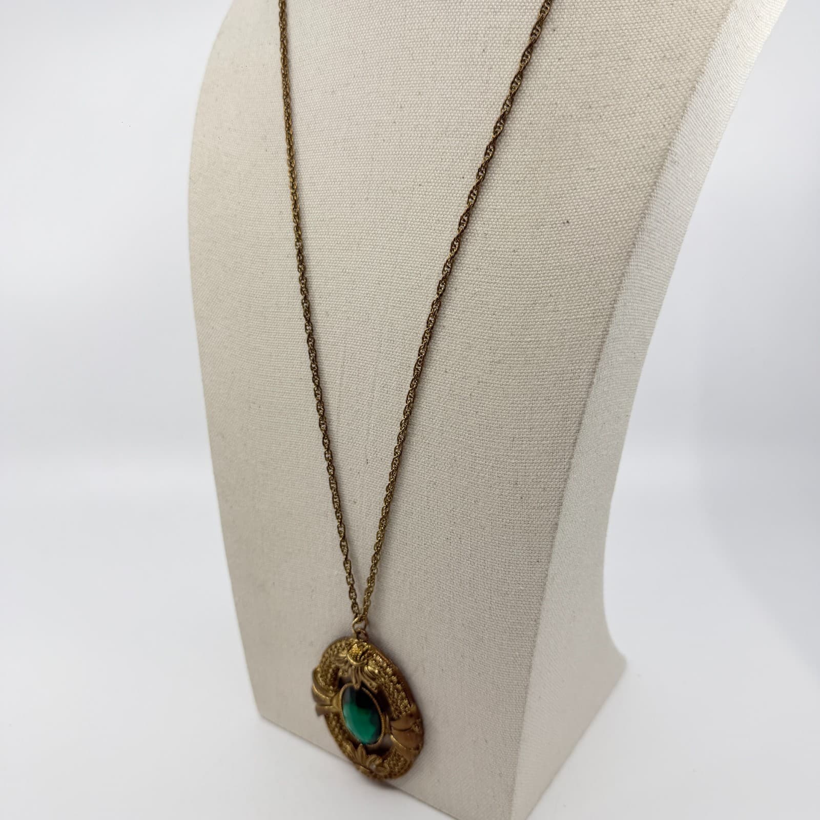 Ornate Gold Tone Emerald Cut Glass Pendant Necklace Statement Filigree Victorian - Thumbnail 7