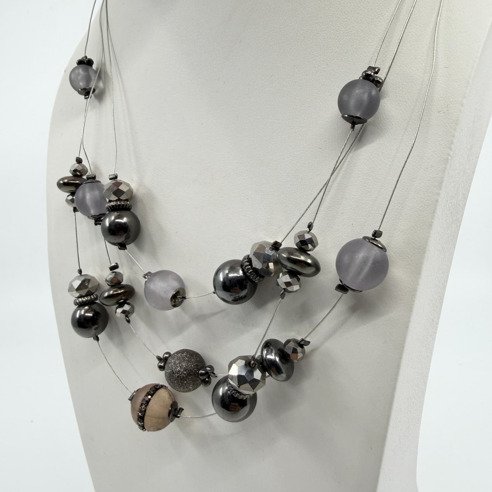 Multi-Strand Statement Necklace Gray Frosted Beads Metallic Accents Chic Jewelry - Thumbnail 6