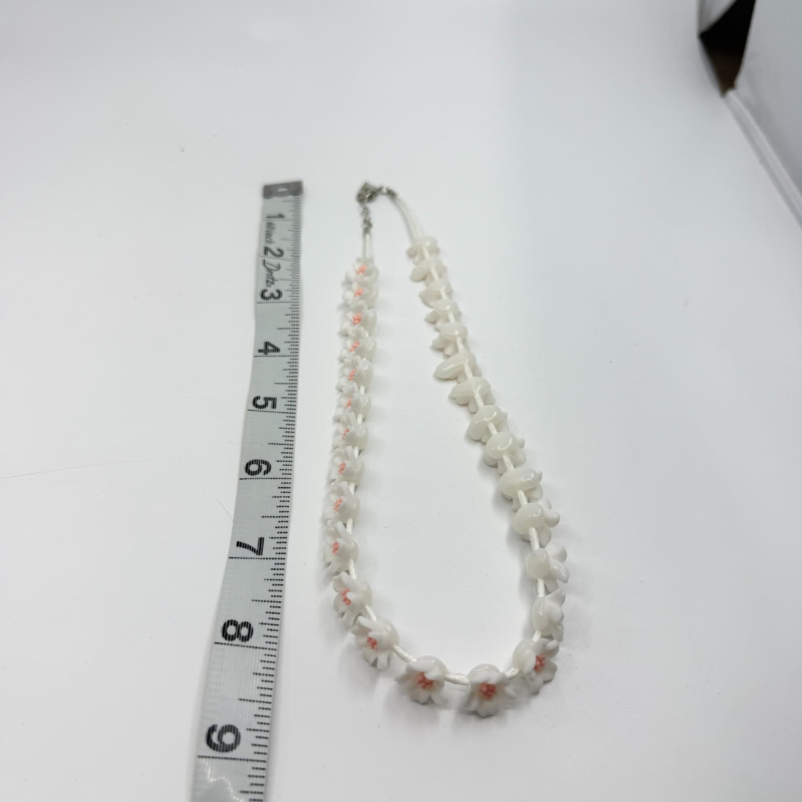 White Floral Petal Necklace Romantic Coquette Aesthetic Dainty Cottagecore Charm - Thumbnail 10