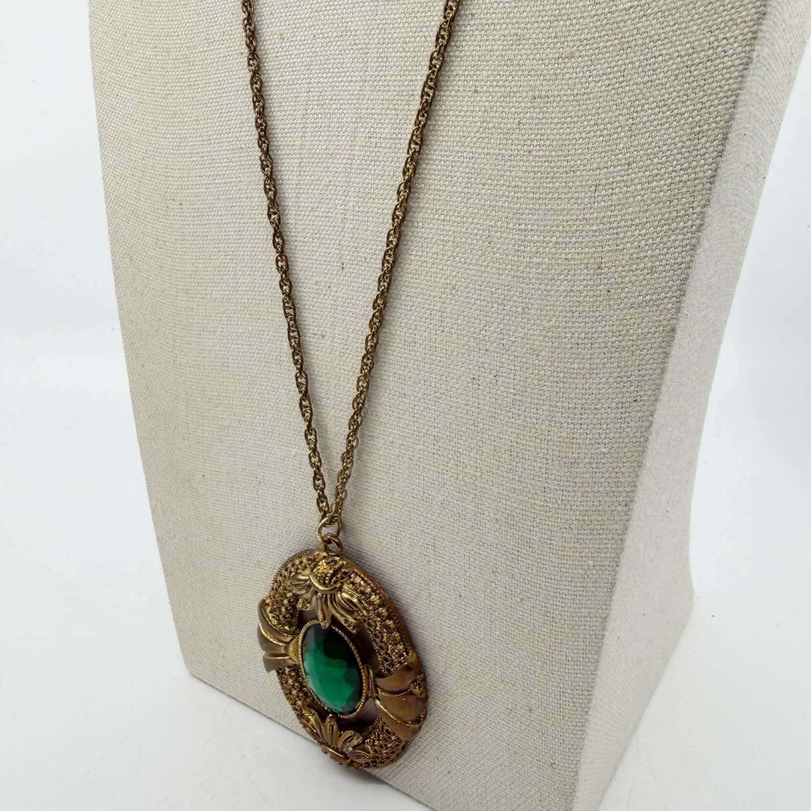 Ornate Gold Tone Emerald Cut Glass Pendant Necklace Statement Filigree Victorian - Thumbnail 6