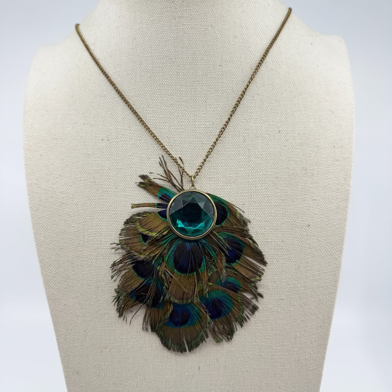 Peacock Feather Statement Necklace Green Crystal Boho Festival Layering Jewelry - Thumbnail 3
