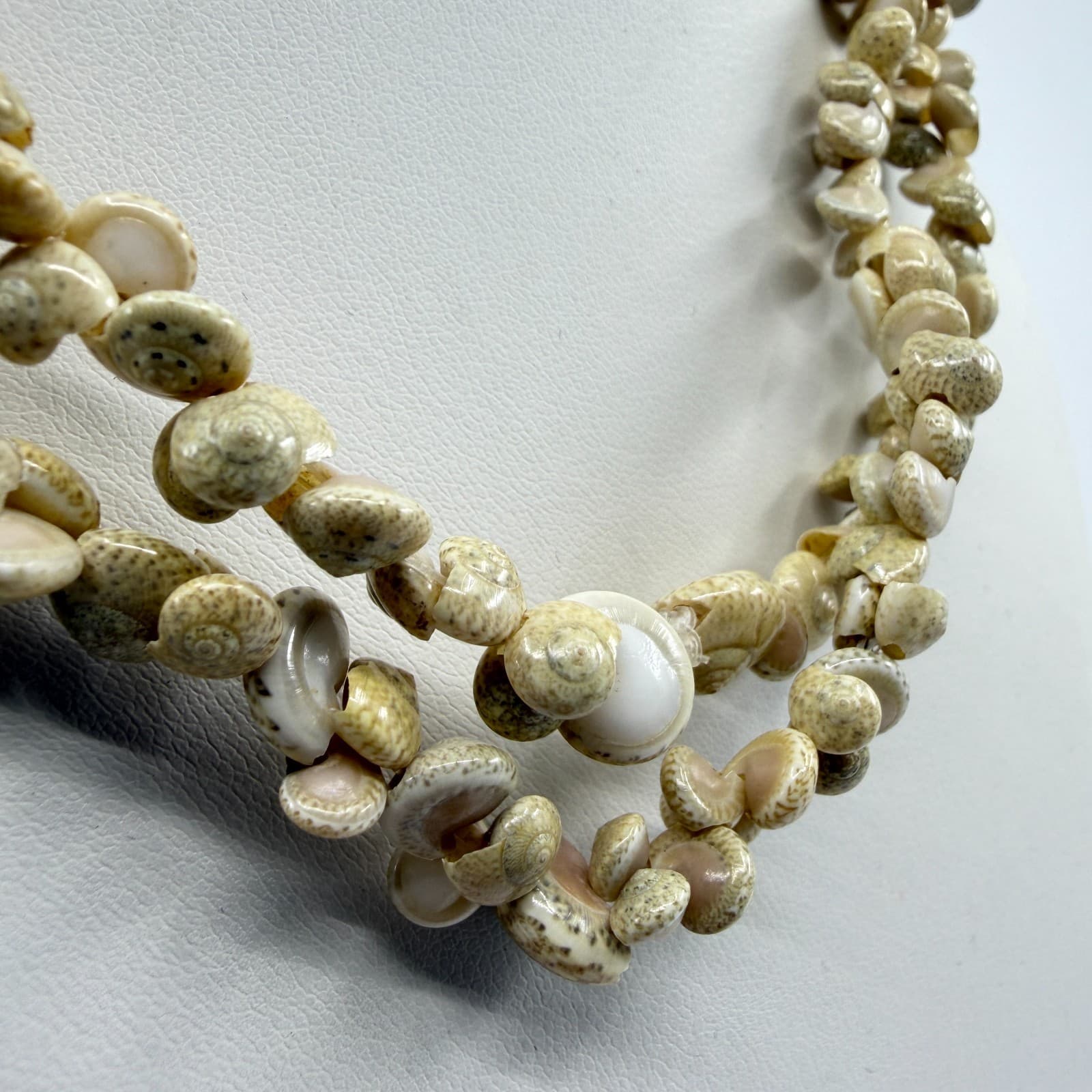 Layered Natural Spiral Shell Bead Necklace Coastal Boho Beach Statement Jewelry - Thumbnail 3