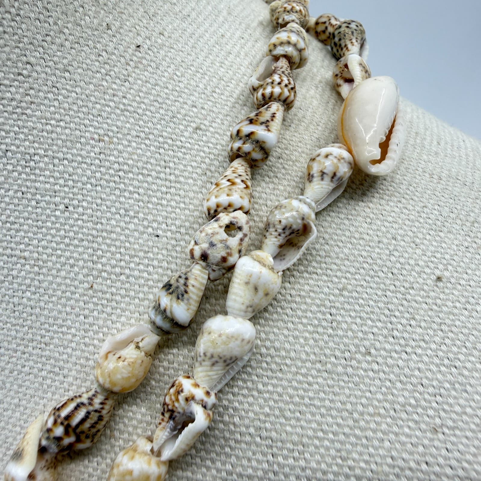 Bohemian Shell Layered Necklace Natural Beachy Statement Jewelry Gift for Her - Thumbnail 8