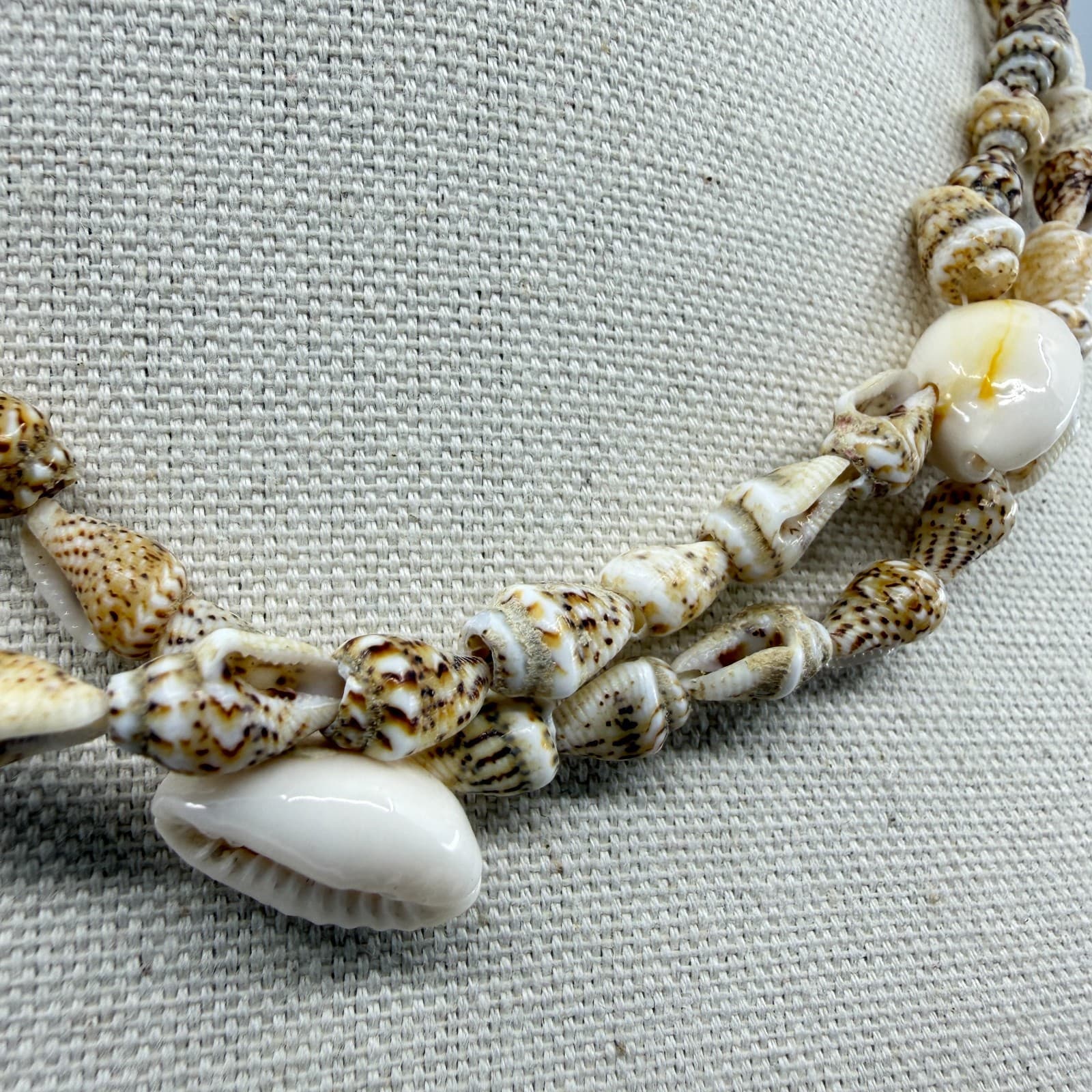 Bohemian Shell Layered Necklace Natural Beachy Statement Jewelry Gift for Her - Thumbnail 4