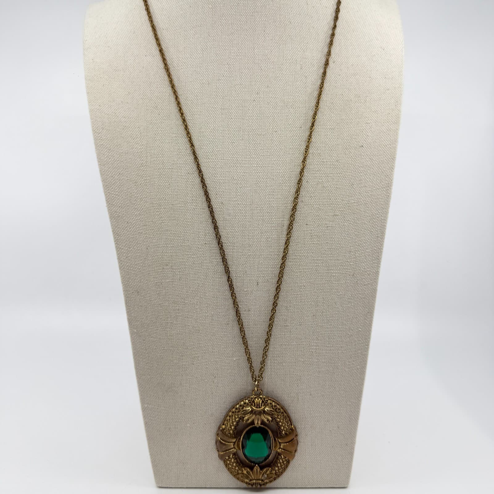 Ornate Gold Tone Emerald Cut Glass Pendant Necklace Statement Filigree Victorian - Thumbnail 4