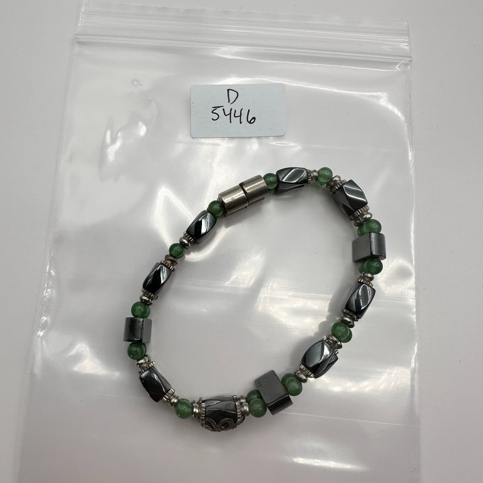 Vintage Y2K Hematite Green Stone Double Strand Bracelet Women's Classic Jewelry - Thumbnail 8