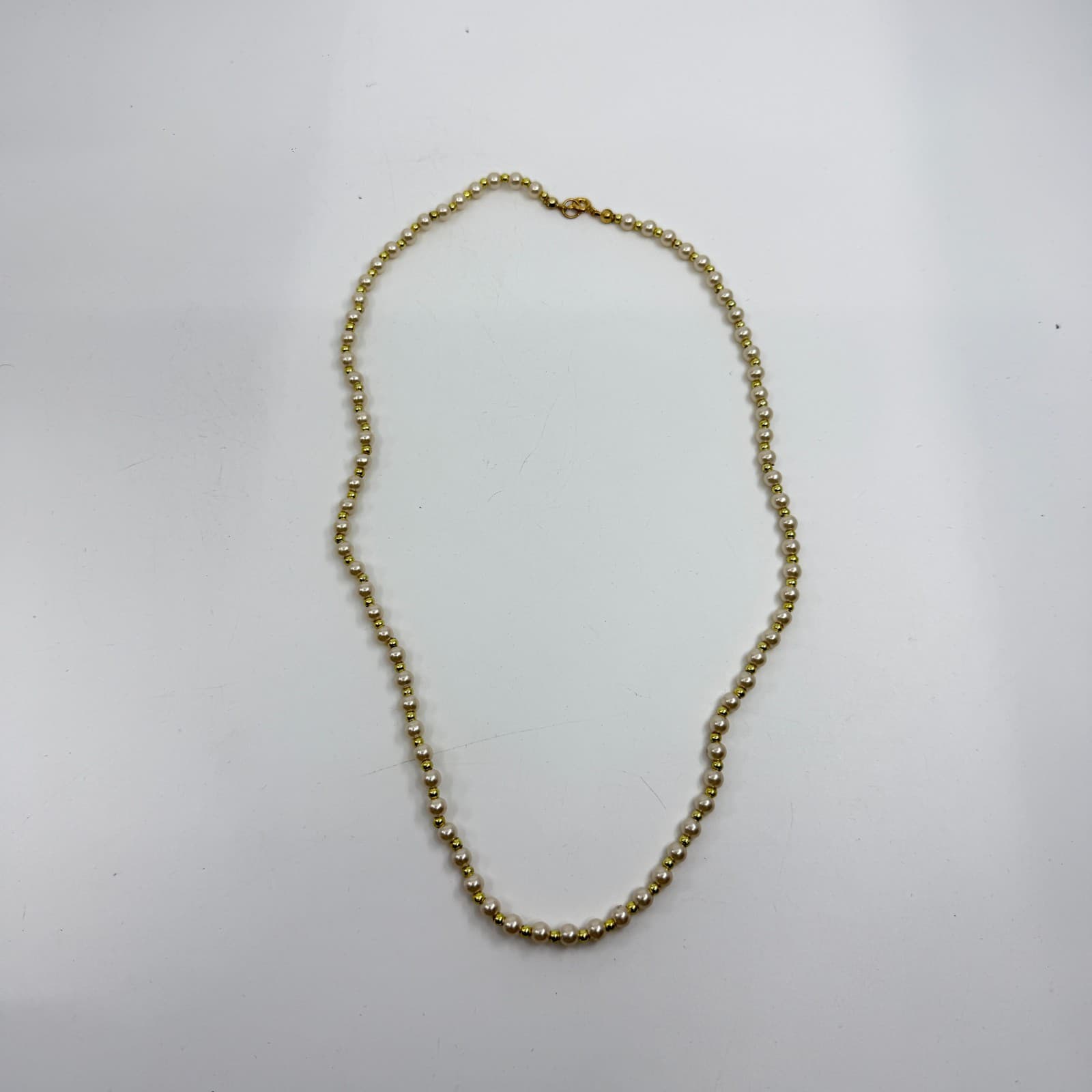 Elegant Cream Faux Pearl and Gold Tone Bead Strand Necklace Minimalist Chic Gift - Thumbnail 9