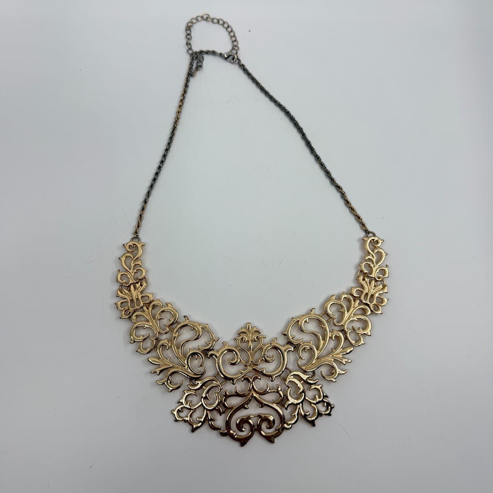 Ornate Gold Tone Filigree Bib Necklace Statement Collar Piece Romantic Boho Chic - Thumbnail 9