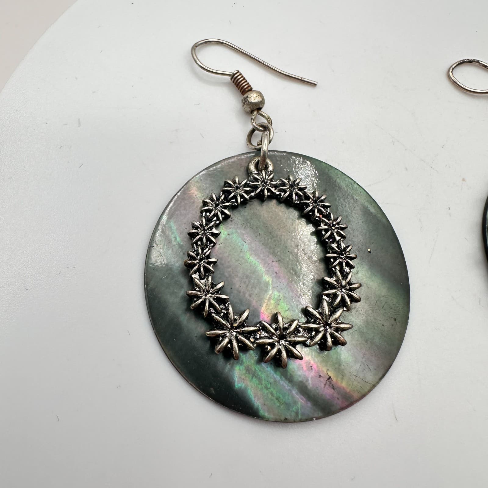 Vintage 90s Silver Tone Iridescent Floral Dangle Earrings Women's Jewelry Retro - Thumbnail 5