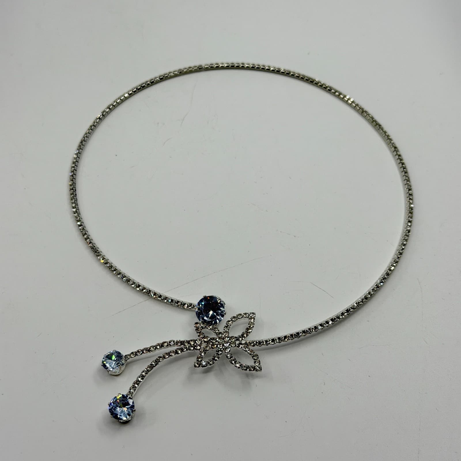 Elegant Crystal Floral Statement Choker Necklace Silver Tone Sparkle Y2K Style - Thumbnail 7