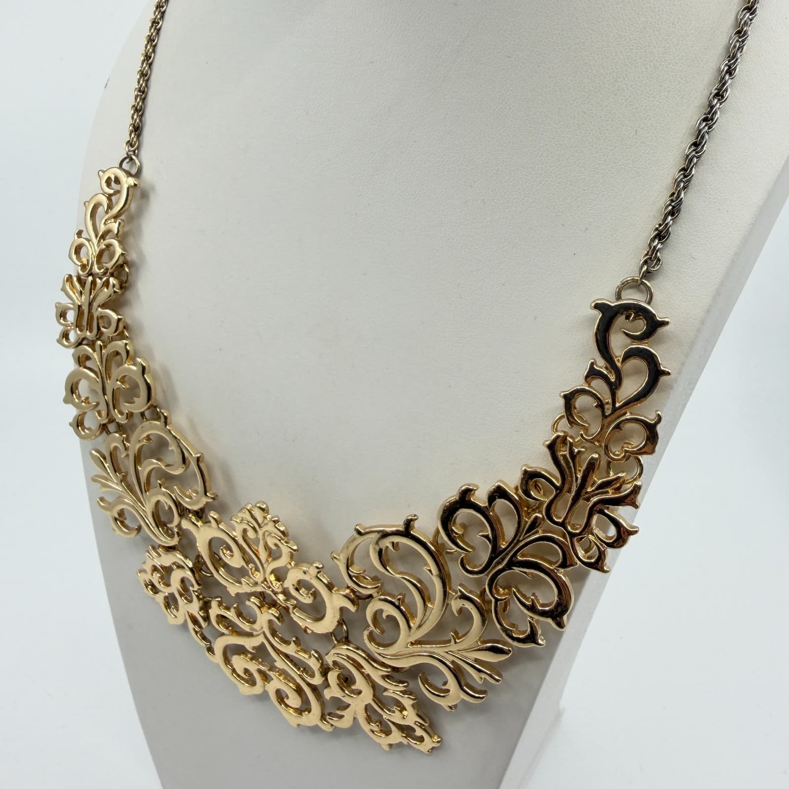 Ornate Gold Tone Filigree Bib Necklace Statement Collar Piece Romantic Boho Chic - Thumbnail 5