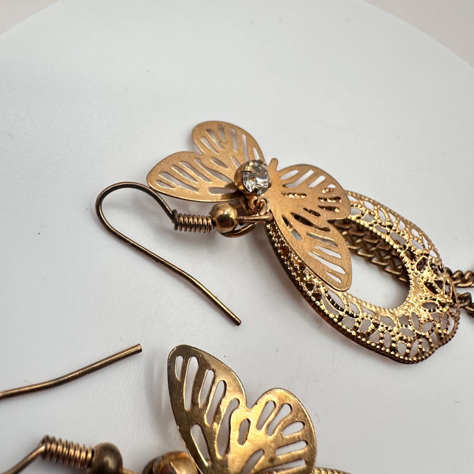 Vintage 90s Gold Tone Butterfly Filigree Dangle Earrings Women's Classic Jewelry - Thumbnail 6