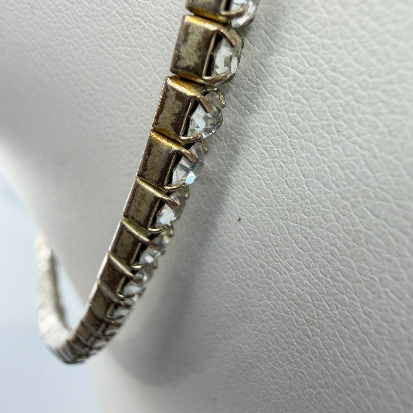 Elegant Silver Tone Square Rhinestone Link Choker Necklace Minimalist Sparkle - Thumbnail 5
