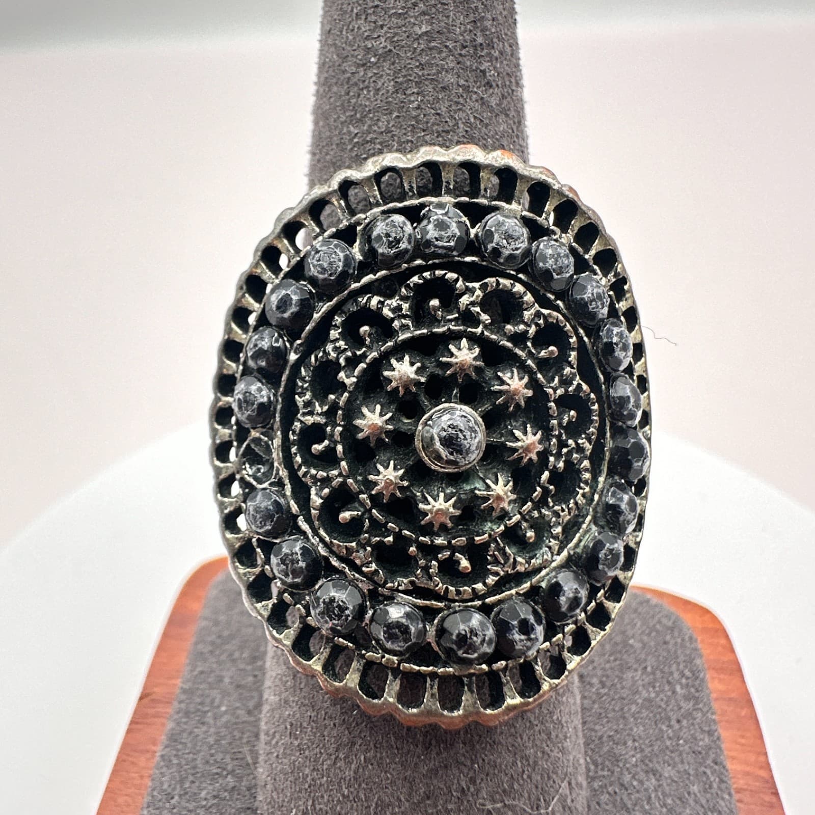 Vintage 90s Silver Tone Black Beaded Stretch Ring Statement Women's Jewelry Y2K