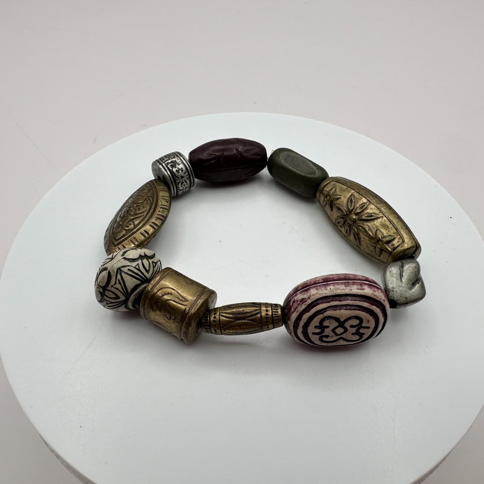 Vintage 90s Brass Tone Beaded Boho Engraved Bracelet Women's Classic Jewelry Y2K - Thumbnail 3