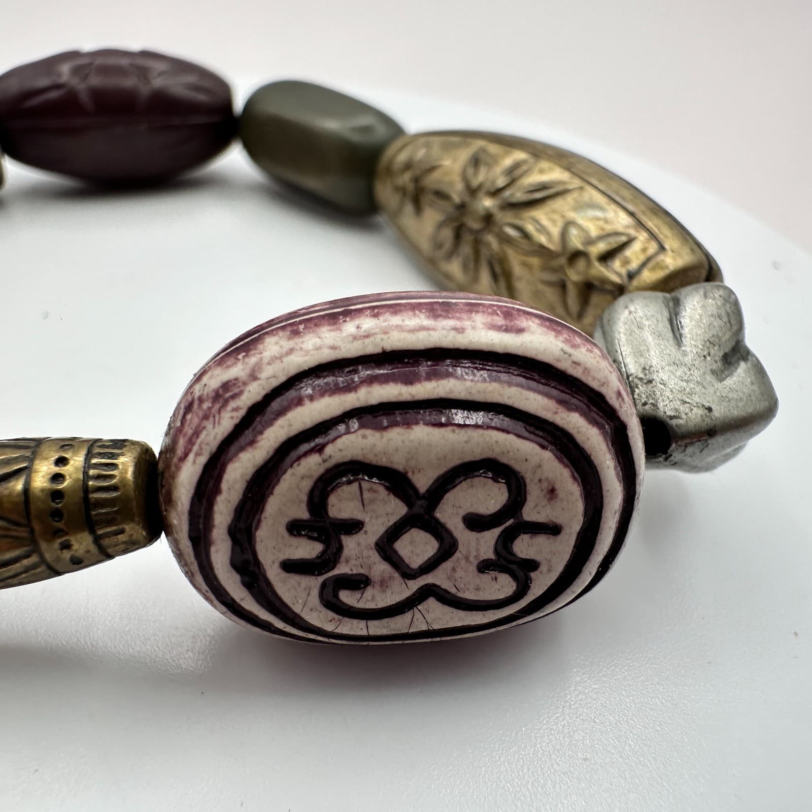 Vintage 90s Brass Tone Beaded Boho Engraved Bracelet Women's Classic Jewelry Y2K - Thumbnail 4
