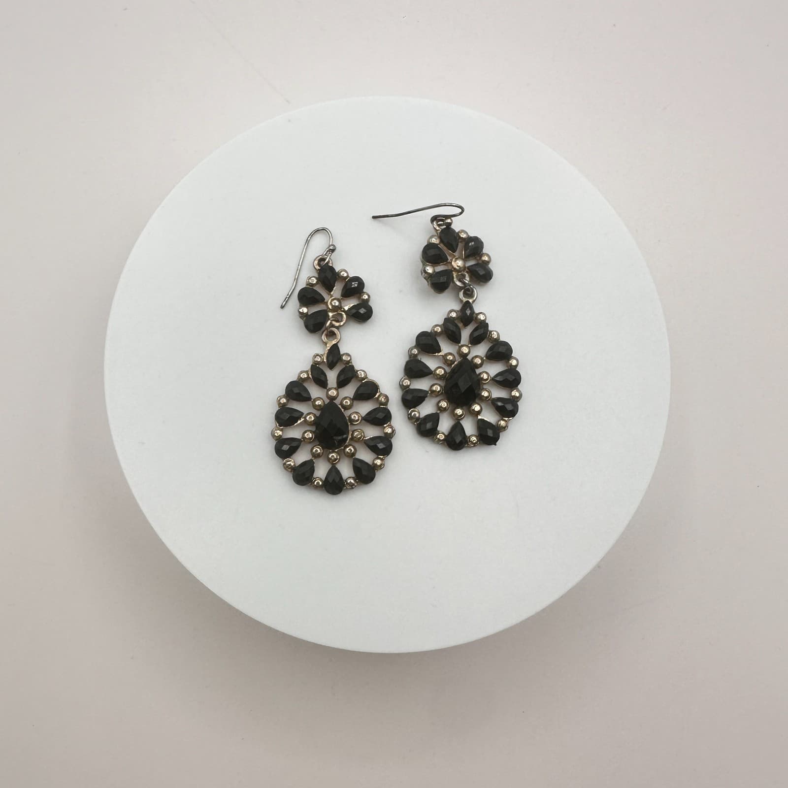 Vintage Gold Tone Black Rhinestone Chandelier Earrings Teardrop Dangle Statement - Thumbnail 2