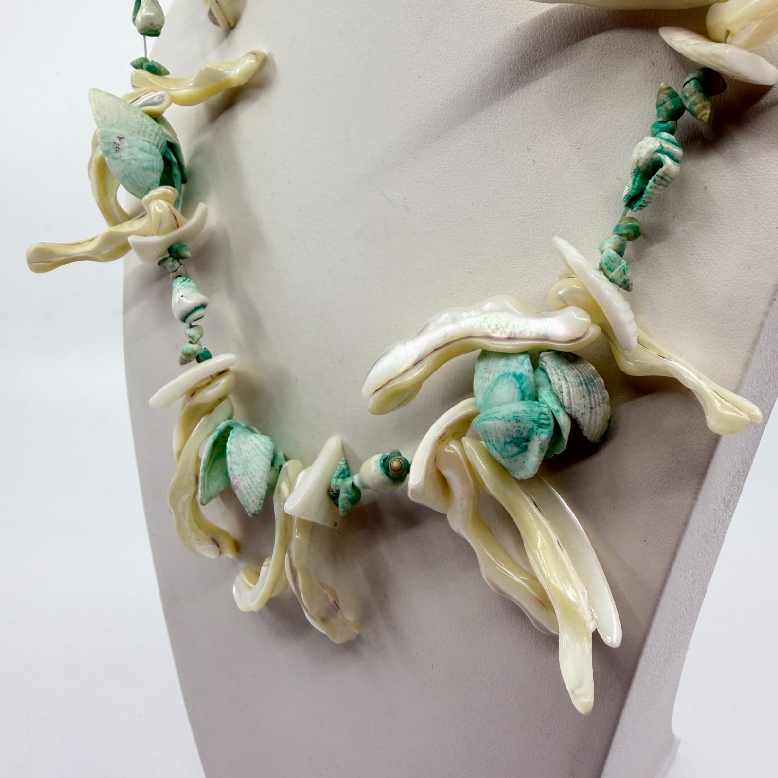 Coastal Seashell Statement Necklace Beachy Boho Layering Unique Vacation Jewelry - Thumbnail 5