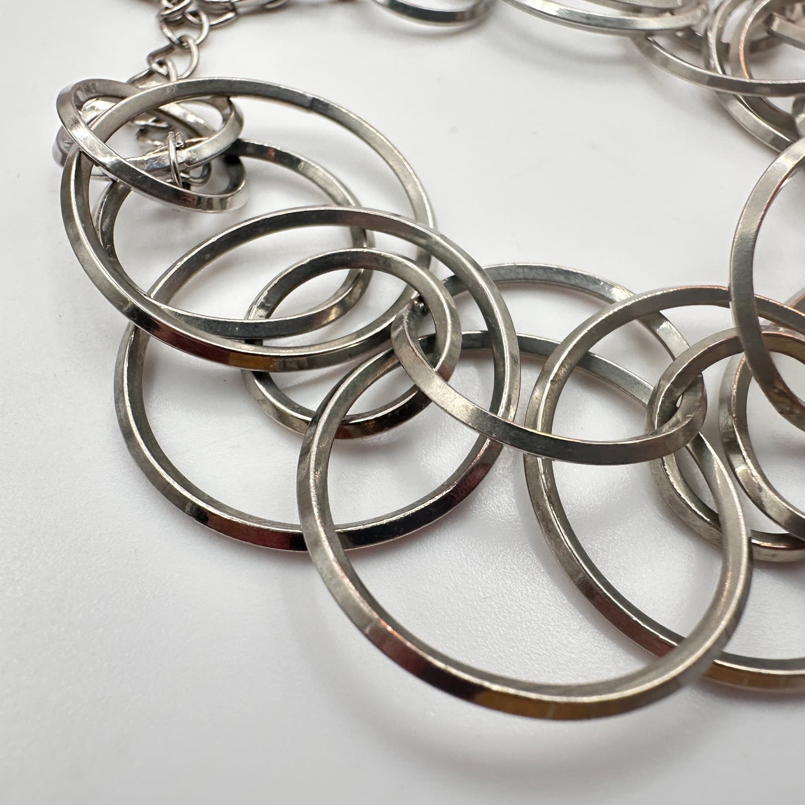 Vintage 90s Silver Tone Multi-Ring Interlocking Link Bracelet Women's Jewelry - Thumbnail 3
