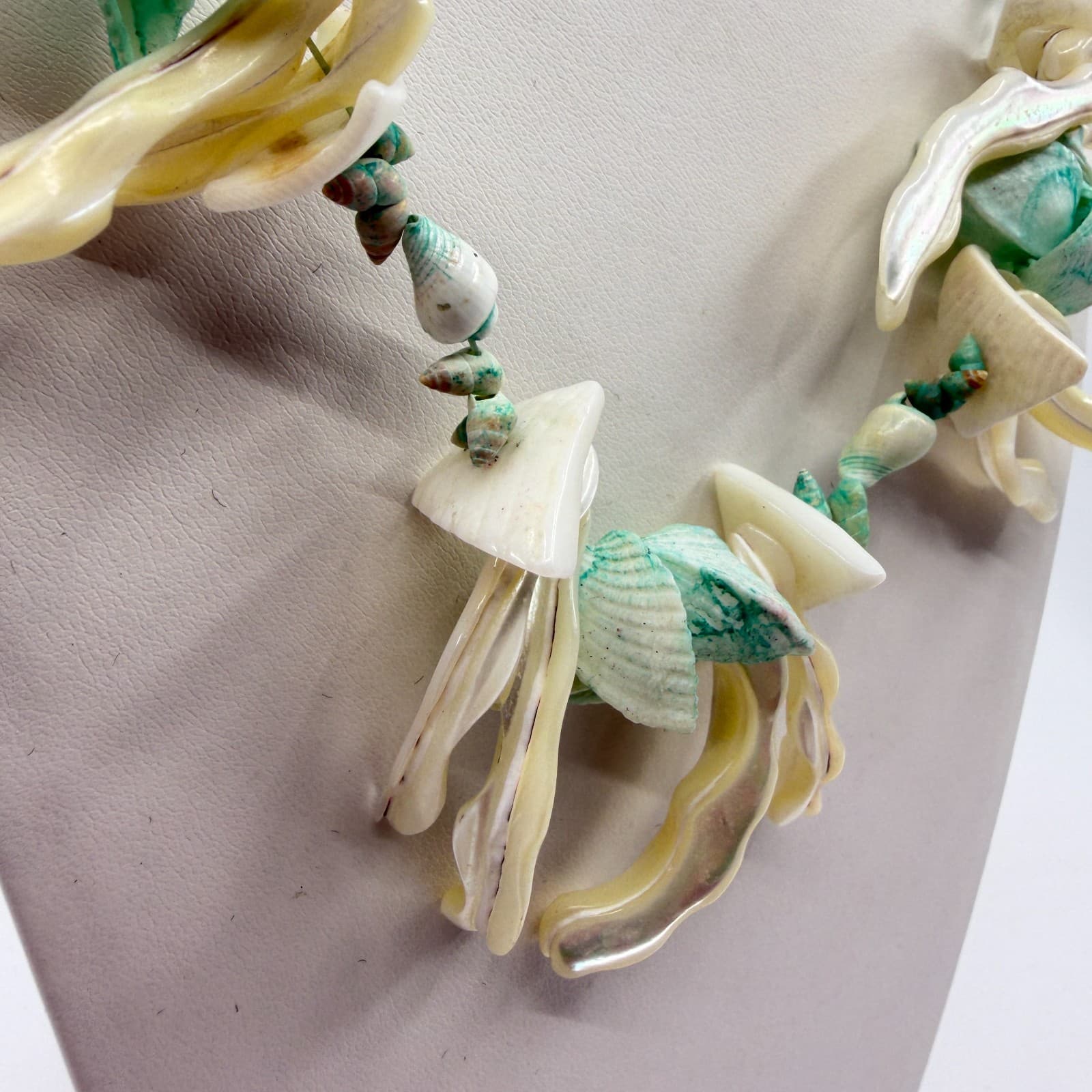Coastal Seashell Statement Necklace Beachy Boho Layering Unique Vacation Jewelry - Thumbnail 4