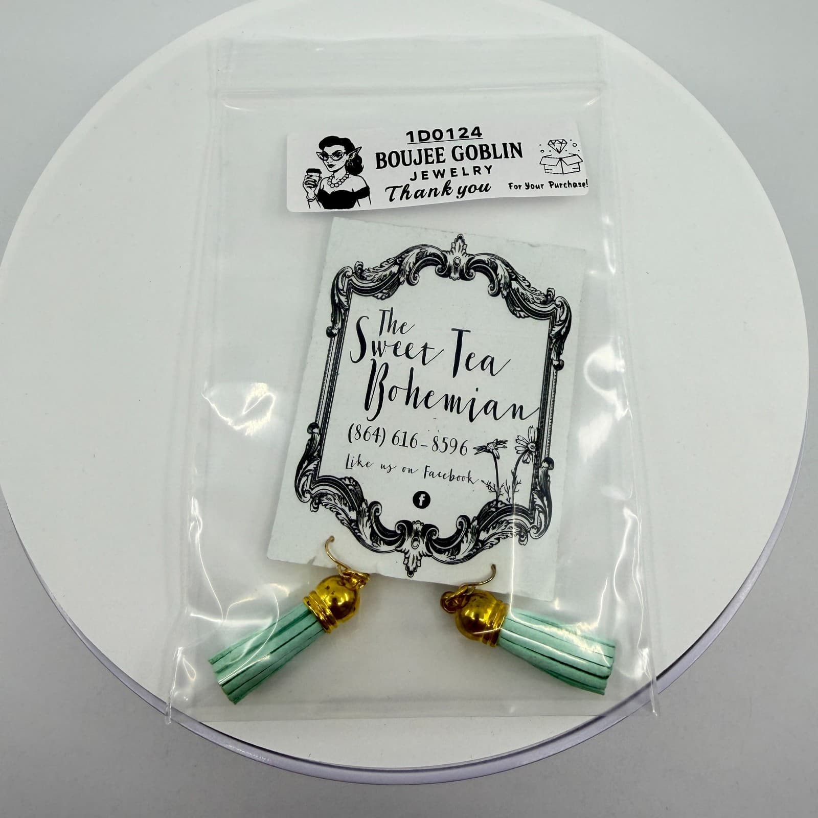 Mint Green Suede Tassel Earring Gold Tone Boho Chic Lightweight Fun Gift Jewelry - Thumbnail 9
