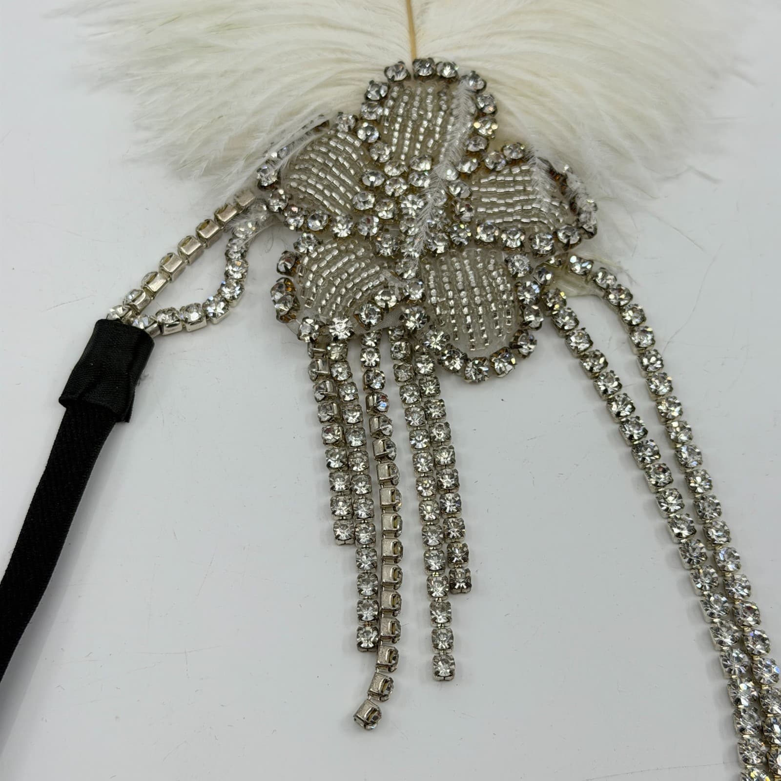 Glamorous 1920s Flapper Headband White Feather Crystal Rhinestone Gatsby Style - Thumbnail 4