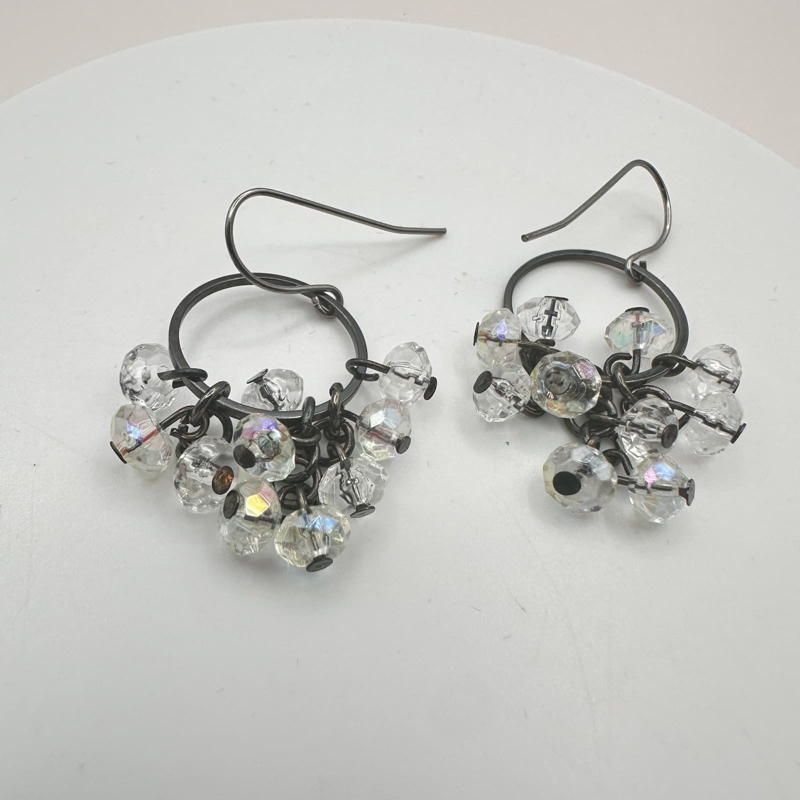 Vintage Y2K 90s Clear Iridescent Beaded Hoop Dangle Earrings Women's Jewelry - Thumbnail 4