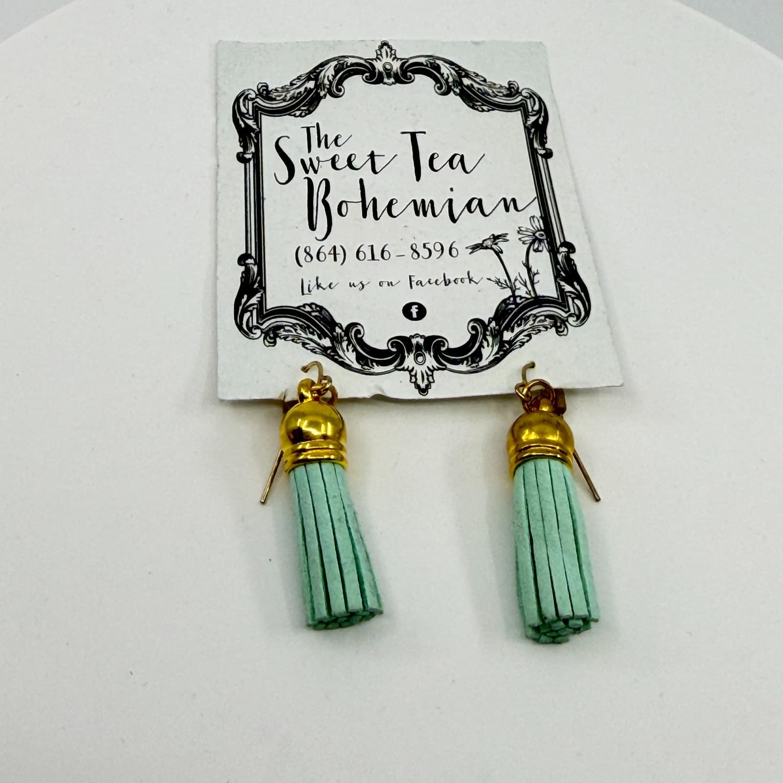 Mint Green Suede Tassel Earring Gold Tone Boho Chic Lightweight Fun Gift Jewelry - Thumbnail 2