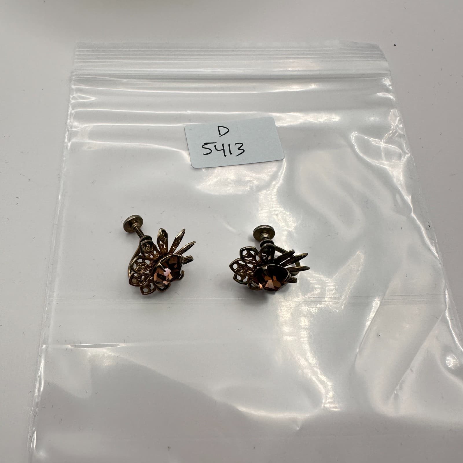 Vintage 50s 60s Mid-Century Filigree Gold Tone Flower Earrings Amber Glass Boho - Thumbnail 7