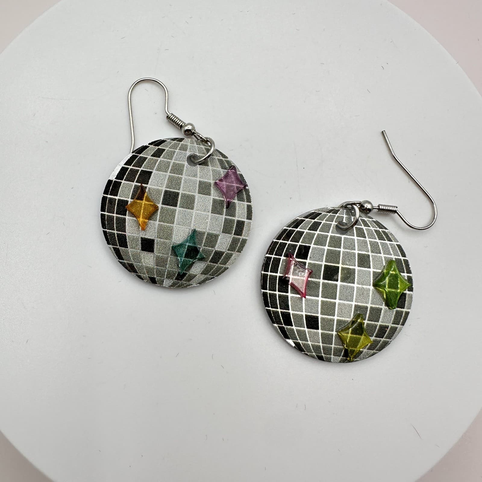 Vintage Y2K Glitter Disco Ball Dangle Earrings Silver Tone Retro Women's Jewelry - Thumbnail 2
