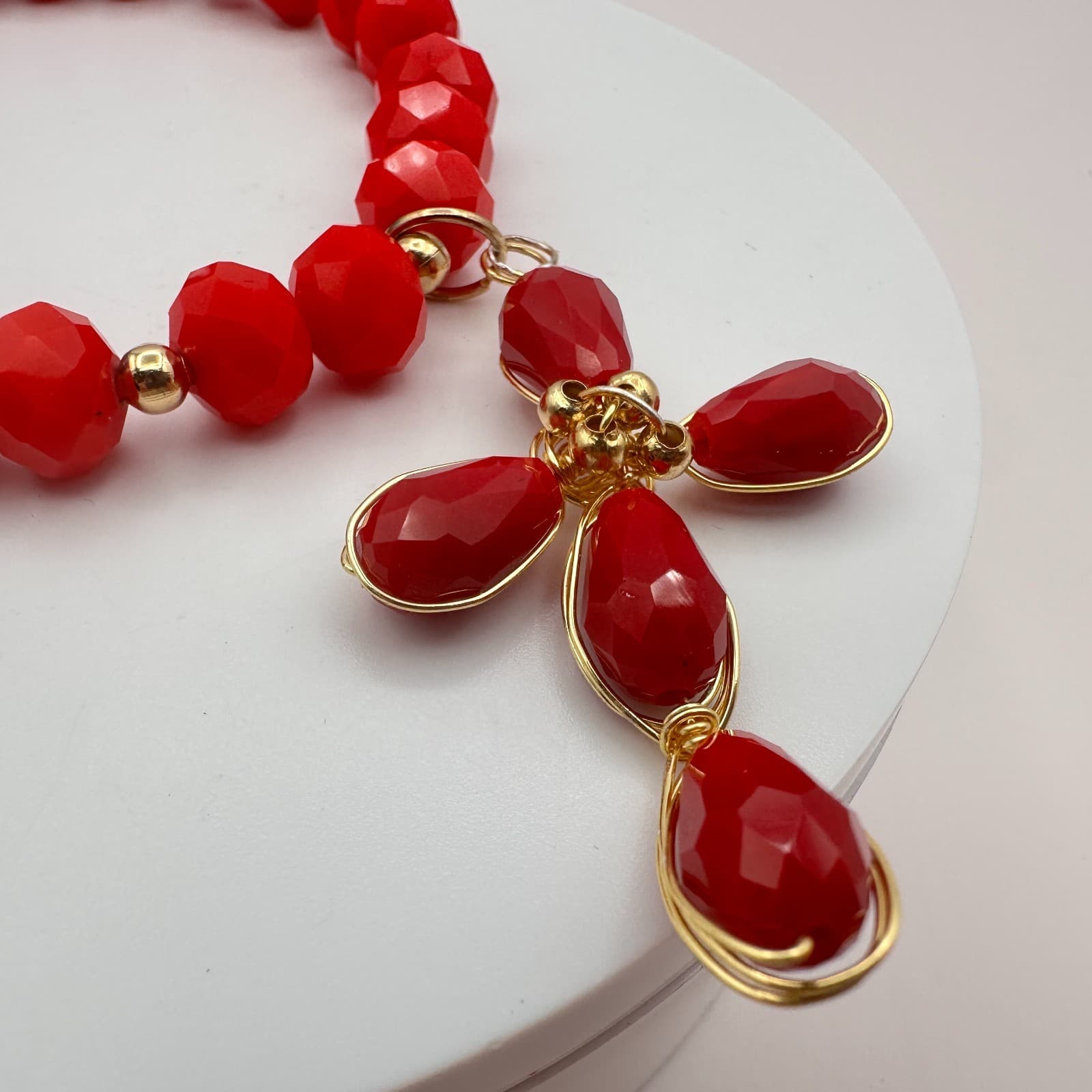 Vintage Y2K Gold Tone Red Beaded Cross Charm Bracelet Religious Women's Jewelry - Thumbnail 3