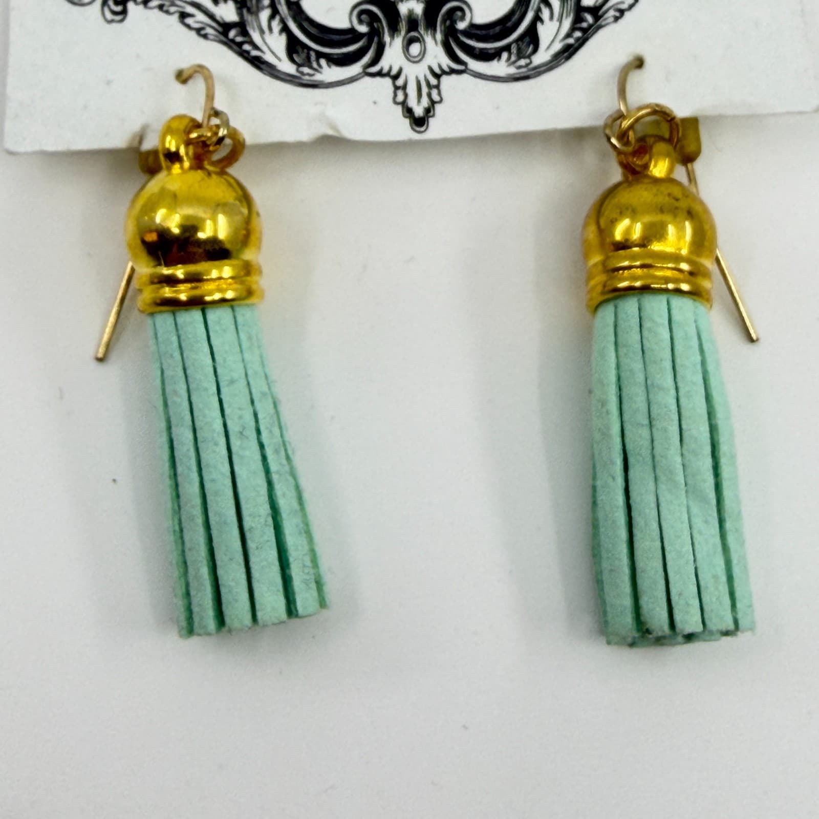Mint Green Suede Tassel Earring Gold Tone Boho Chic Lightweight Fun Gift Jewelry - Thumbnail 6