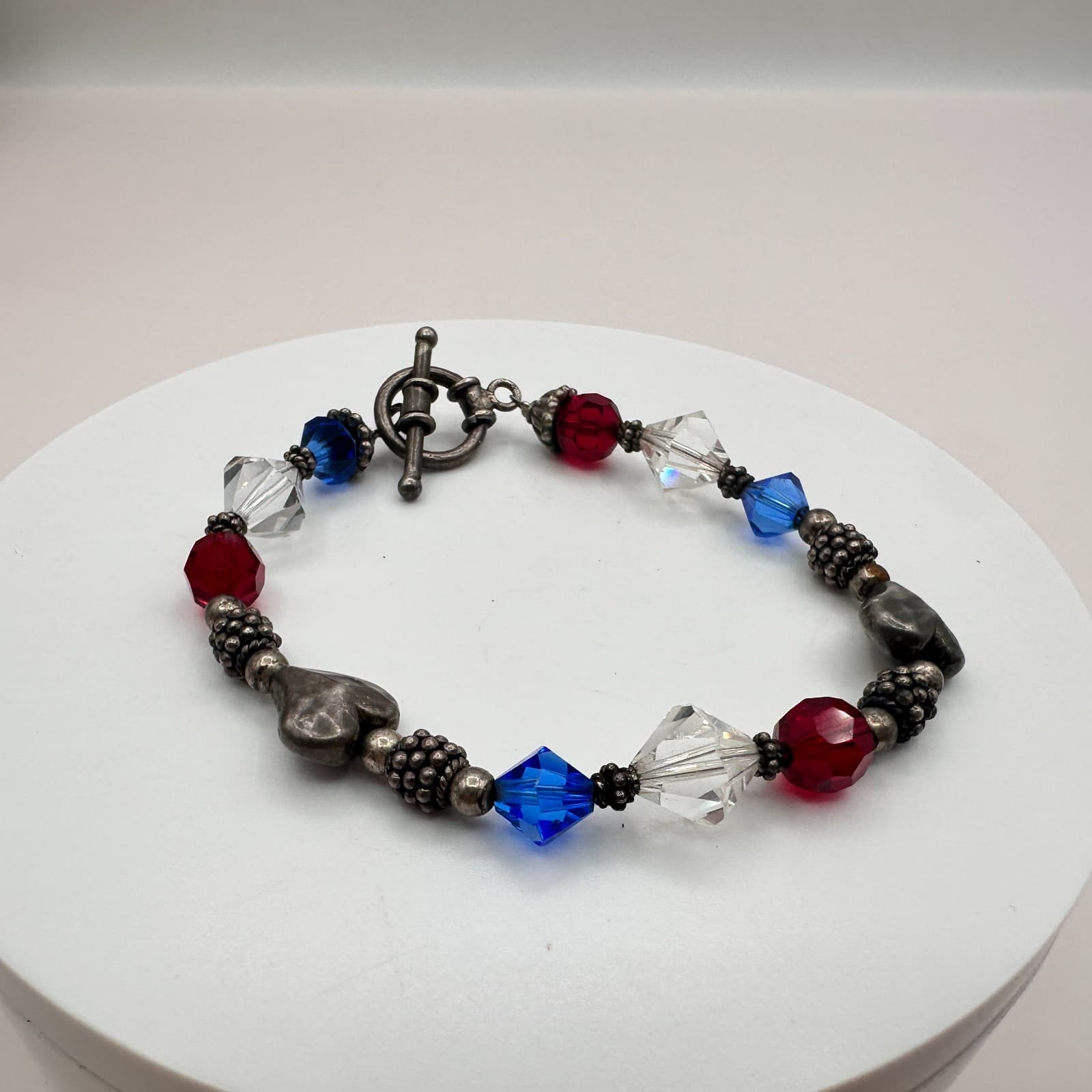 Vintage Y2K Silver Tone Heart Polycrome Glass Beaded Charms Bracelet Jewelry 90s - Thumbnail 2
