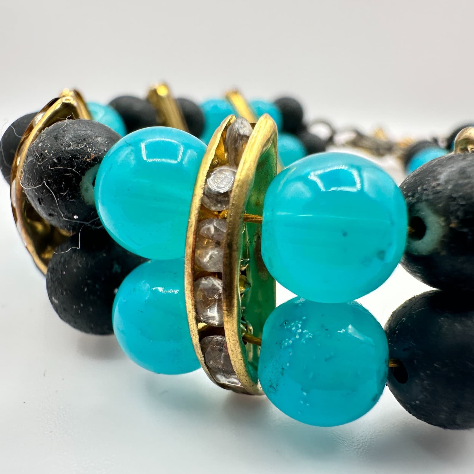 Vintage 80s Turquoise & Black Bead Charm Bracelet Gold Tone Baby Shower Jewelry - Thumbnail 6