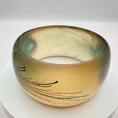 Vintage 90s Frosted Lucite Bracelet Peacock Feather Hand Painted Chunky Jewelry - Thumbnail 3