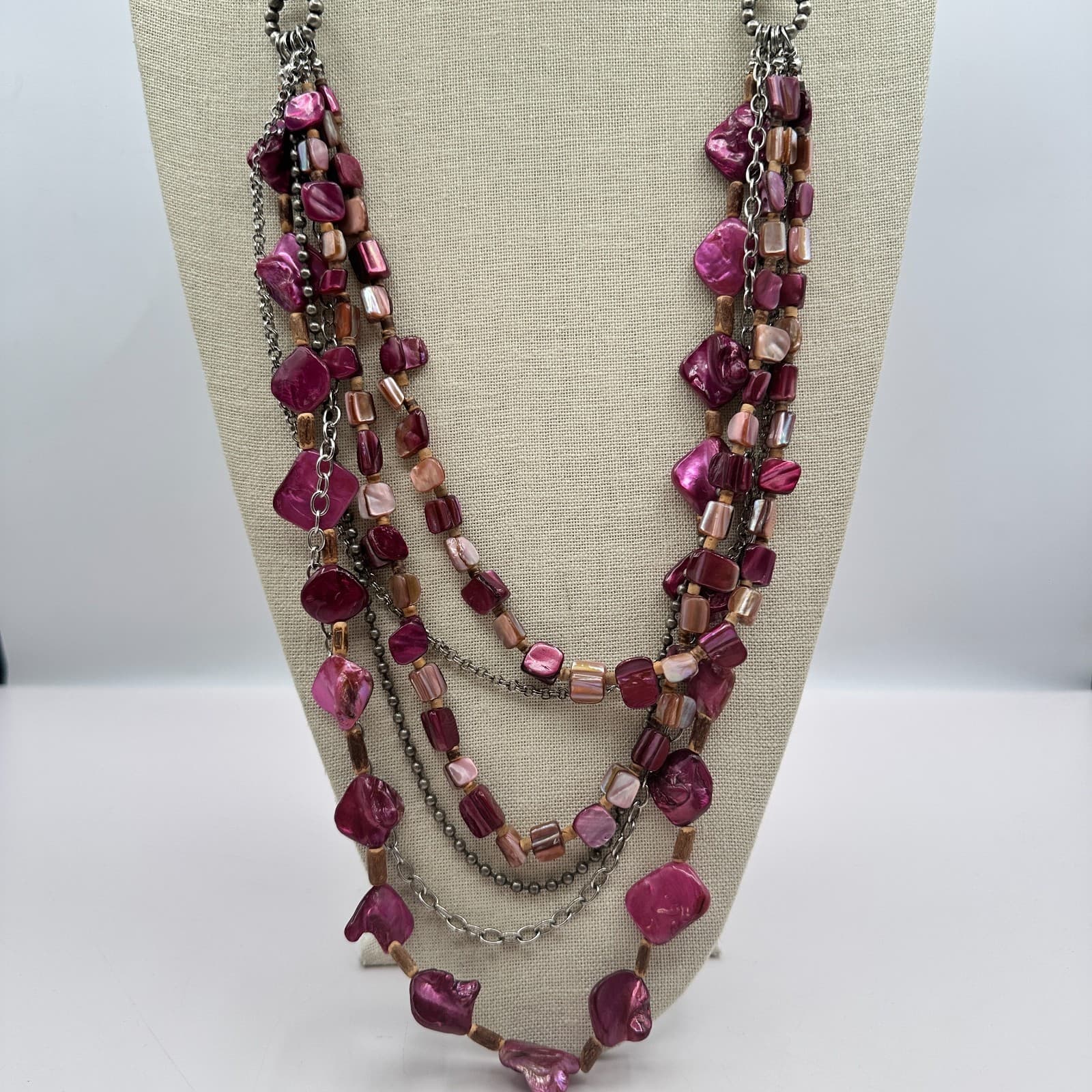 Vintage 90s Multi-Strand Shell Beads Statement Necklace Boho Layered Jewelry Bib - Thumbnail 3