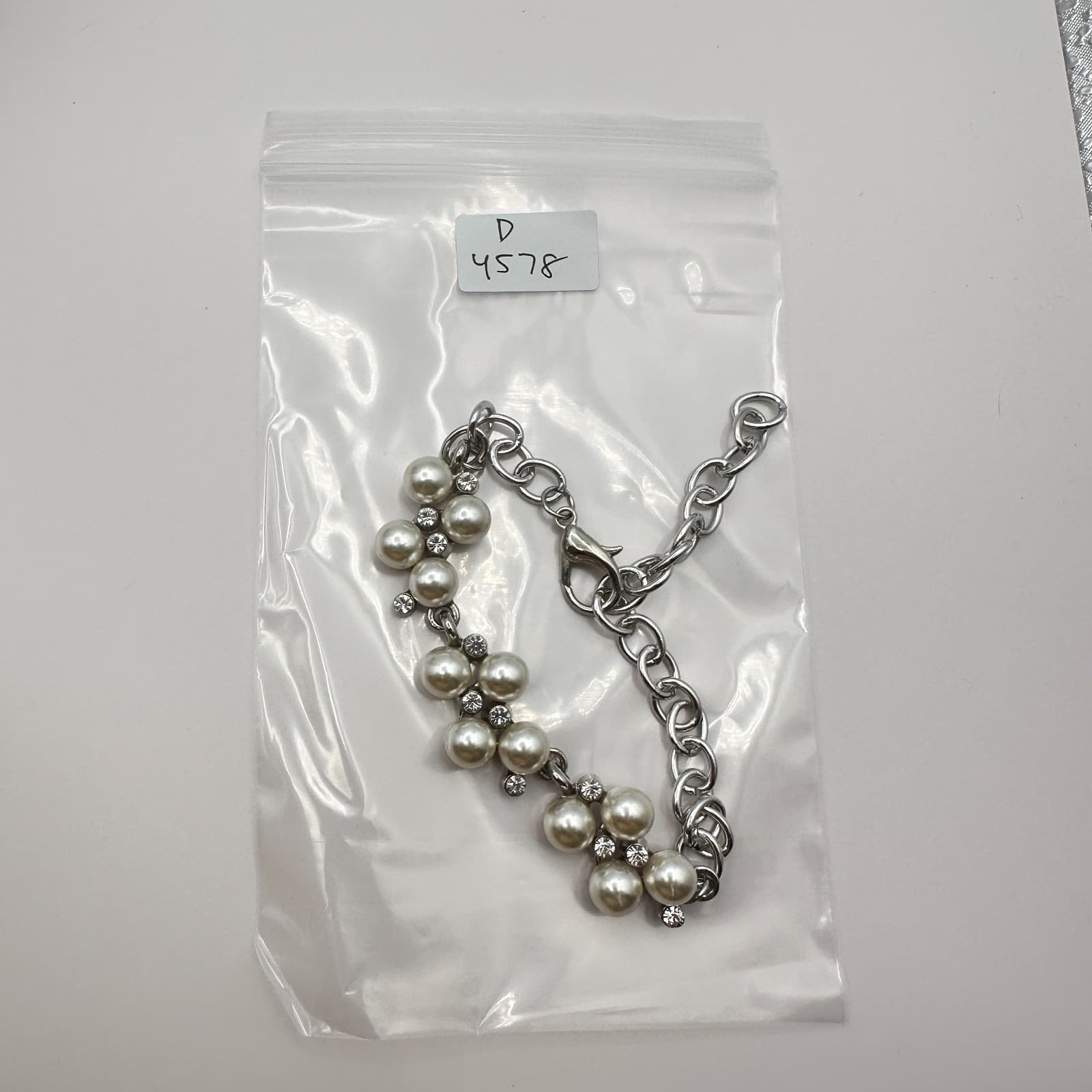 Vintage 90s Silver Tone Faux Pearl Rhinestone Bracelet Women's Classic Jewelry - Thumbnail 11