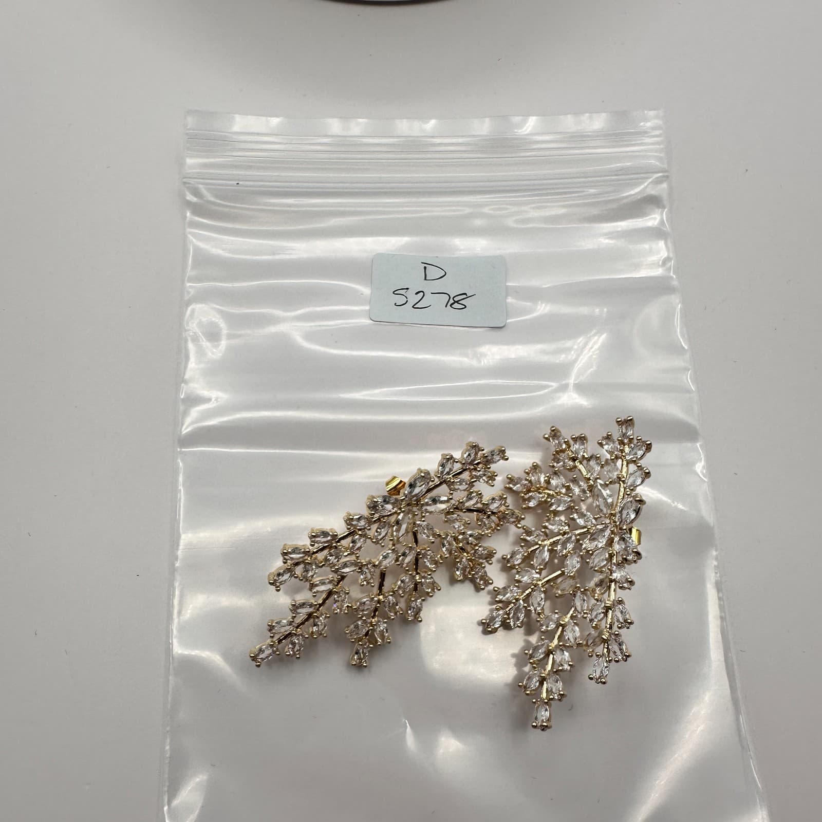 Vintage Y2K Gold Tone Branch Marquise Clear Rhinestone Crawler Earrings Jewelry - Thumbnail 8