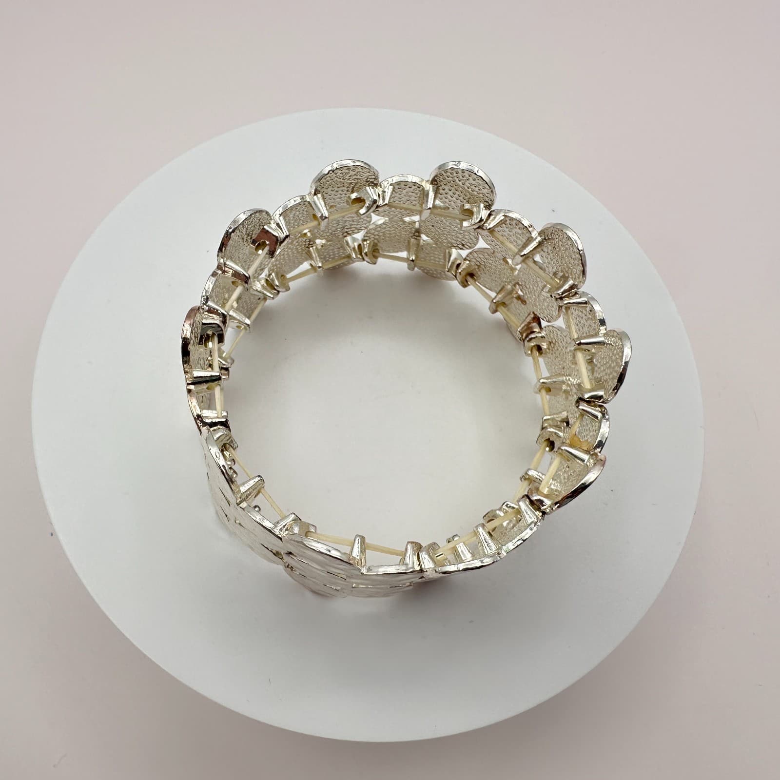 Vintage Y2K Silver Tone Hammered Stretch Hand Bracelet Boho Women's Jewelry Boho - Thumbnail 6