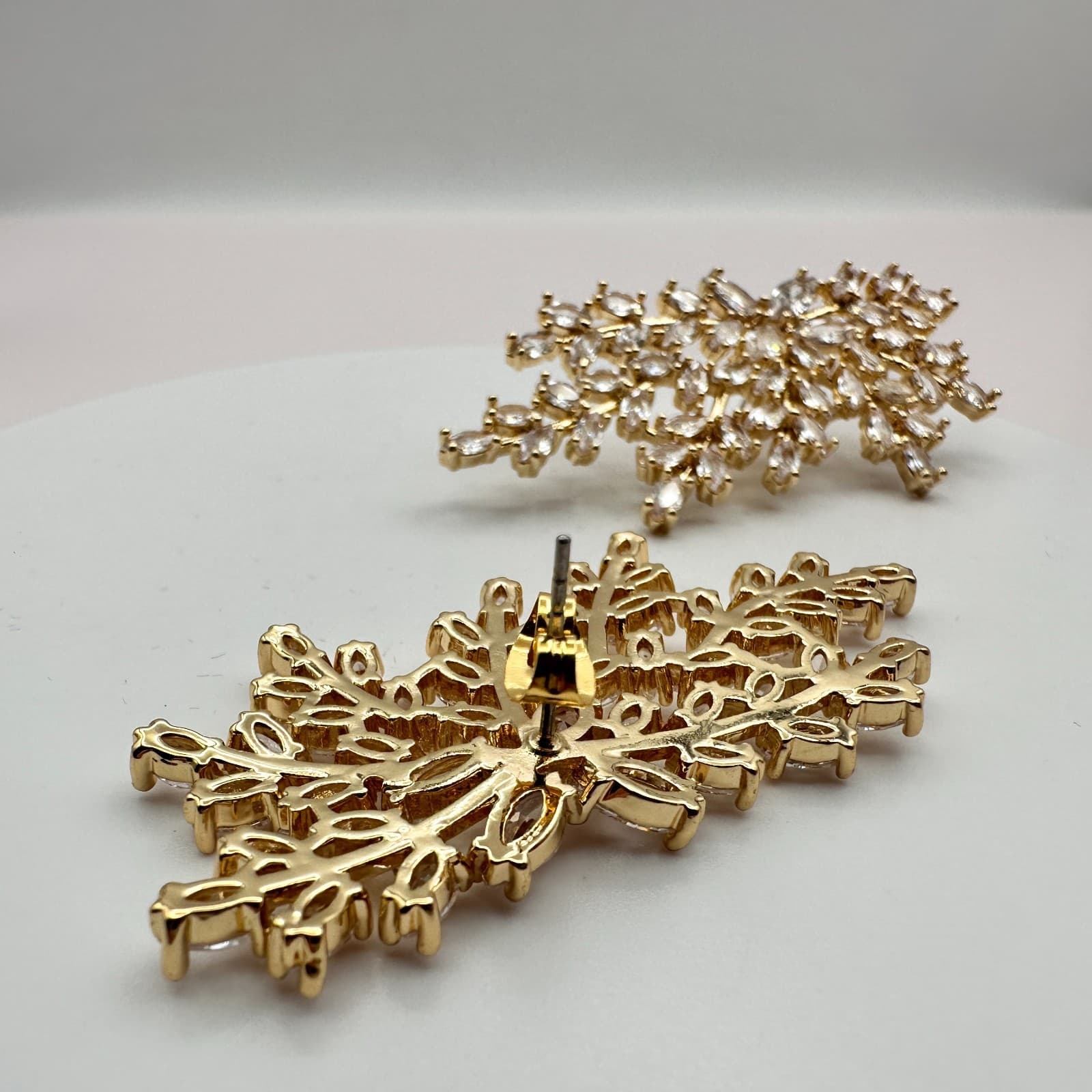 Vintage Y2K Gold Tone Branch Marquise Clear Rhinestone Crawler Earrings Jewelry - Thumbnail 6